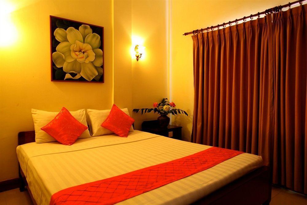 Anise Hotel And Restaurant Phnom Penh Eksteriør bilde