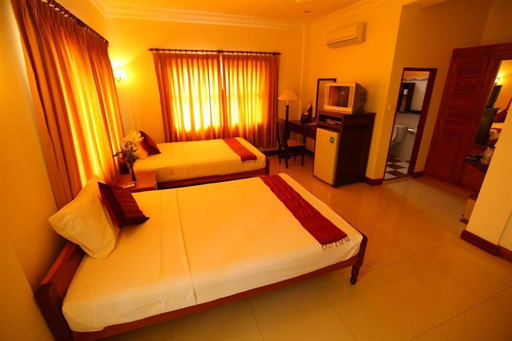 Anise Hotel And Restaurant Phnom Penh Eksteriør bilde
