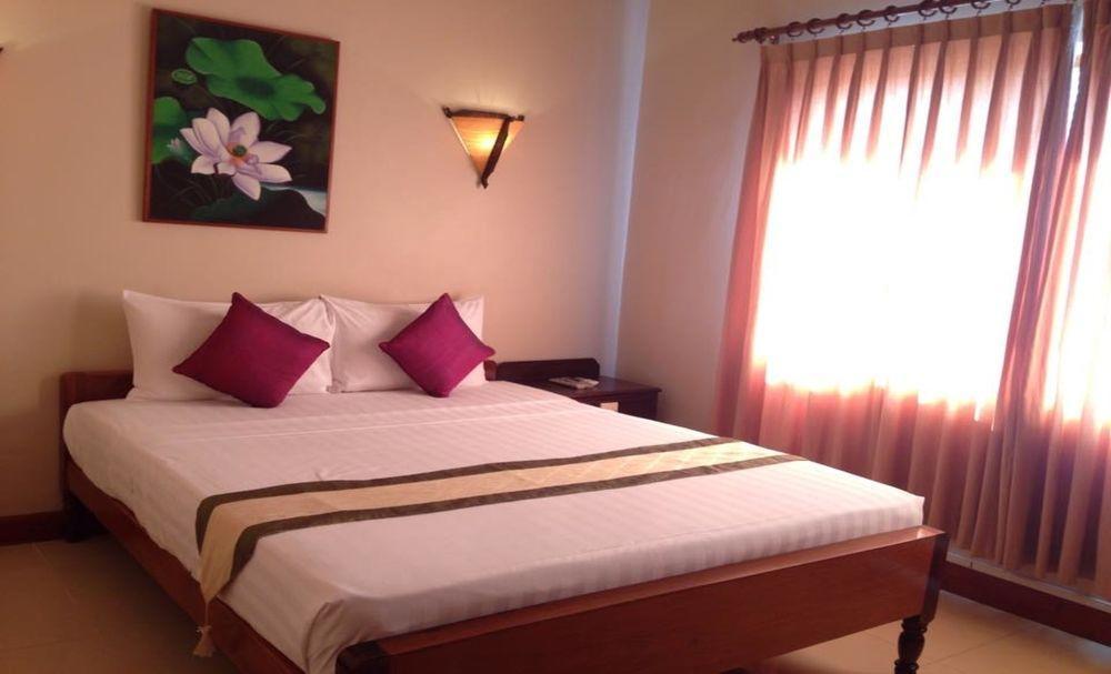 Anise Hotel And Restaurant Phnom Penh Eksteriør bilde