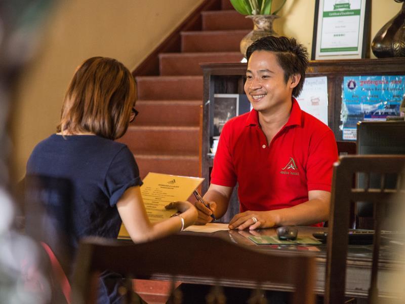 Anise Hotel And Restaurant Phnom Penh Eksteriør bilde