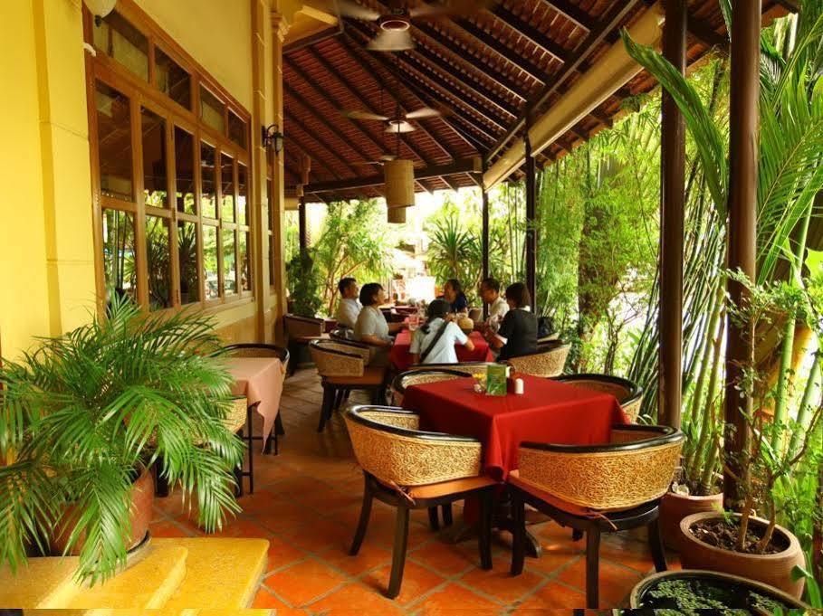 Anise Hotel And Restaurant Phnom Penh Eksteriør bilde